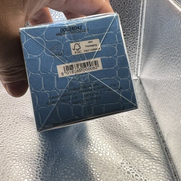 Versace Man Bath & Shower Gel Eau Fraiche, 6.7 fl oz 200 ml Perfumed - Picture 13 of 16